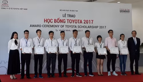 Trao Học bổng Toyota 2017 ảnh 1