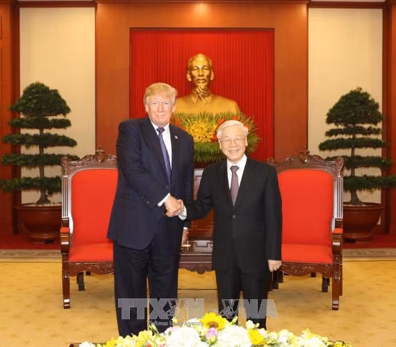 Tổng Bí thư Nguyễn Phú Trọng tiếp Tổng thống Hoa Kỳ Donald Trump ​ ảnh 1