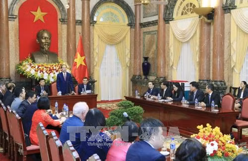 Chủ tịch nước Trần Đại Quang tiếp các nhà tài trợ Tuần lễ Cấp cao APEC 2017 ảnh 1