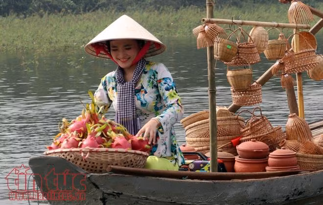 Trải nghiệm Chợ nổi Cái Răng trên hồ Đồng Mô ảnh 5