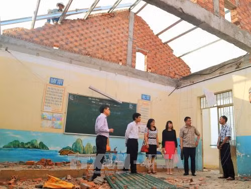 Ngành Giáo dục Khánh Hòa nỗ lực dạy và học sau bão ảnh 1