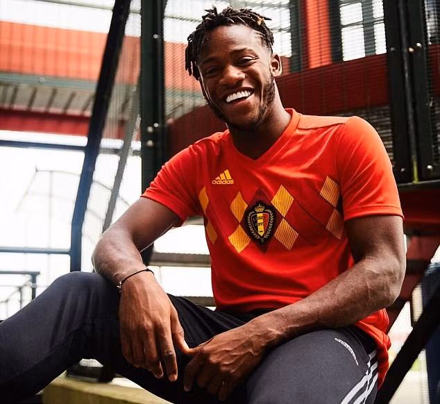 Lộ diện áo đấu của Lionel Messi và cuộc chiến Adidas, Nike, Puma tại World Cup 2018 ảnh 4