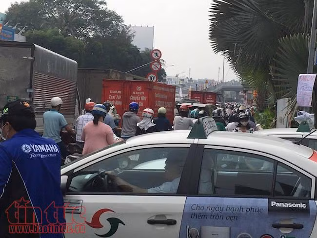 Thông xe cầu vượt Nguyễn Kiệm - Hoàng Minh Giám giải toả nỗi khổ kẹt xe cho người dân ảnh 2