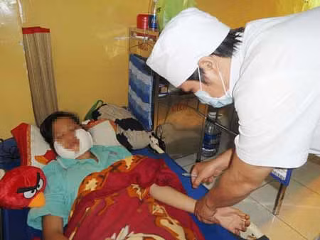 Nỗi ám ảnh của bác sĩ phẫu thuật thẩm mỹ ảnh 1