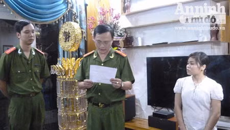 Đồng loạt khám xét nơi ở Chủ tịch, Phó chủ tịch Muaban24 ảnh 1