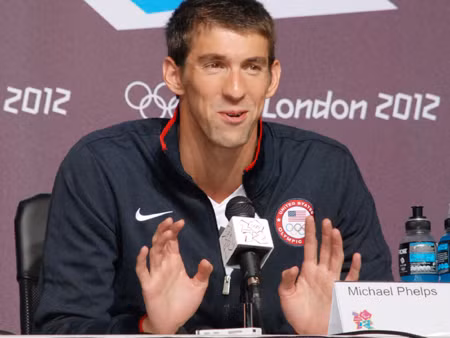 Michael Phelps lập kỷ lục huy chương Olympic ảnh 1