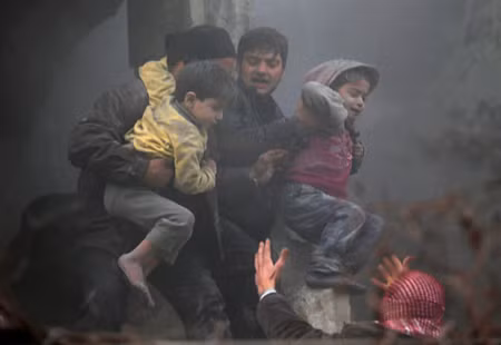 Những nạn nhân bé nhỏ trong nội chiến Syria ảnh 2