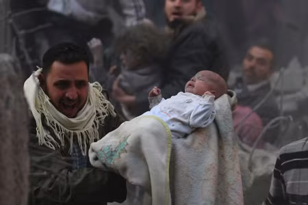 Những nạn nhân bé nhỏ trong nội chiến Syria ảnh 1