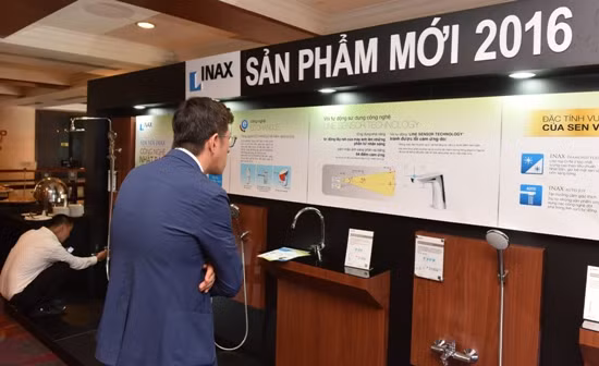 Mạnh tay với cuộc chiến chống hàng giả ảnh 2