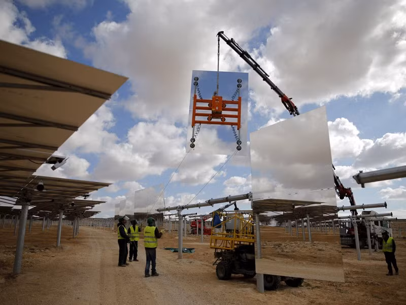 Israel xây tháp năng lượng mặt trời cao nhất thế giới ảnh 1