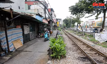 Những nếp nhà nơi ngõ nhỏ Định Công trước ngày di dời mở rộng Quốc lộ 1A