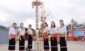 ​ Nghệ thuật trang trí cây nêu của người Co huyện Trà Bồng - Di sản văn hoá phi vật thể quốc gia