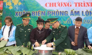 Chương trình “Xuân Biên phòng ấm lòng dân bản” tại Cao Bằng