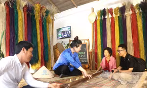 Kết nối làng nghề truyền thống thúc đẩy phát triển du lịch tại Phú Yên