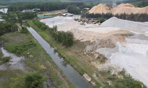 Phản hồi thông tin TTXVN: Thị xã Đức Phổ (Quảng Ngãi) kiểm tra mỏ đá, nhà máy băm dăm gây ô nhiễm
