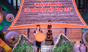 Thế hệ trẻ dân tộc Raglai giữ gìn bản sắc văn hóa truyền thống