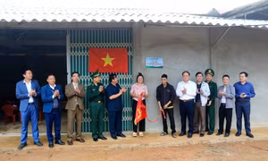 Hoàn thành 300 nhà Đại đoàn kết cho hộ nghèo vùng biên giới Điện Biên