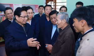Thủ tướng Phạm Minh Chính đôn đốc xoá nhà tạm, nhà dột nát và các dự án hạ tầng giao thông tại Quảng Ngãi