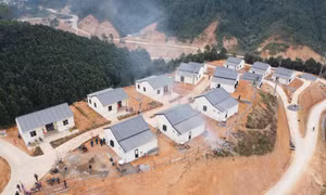 Khu tái định thôn Kho Vàng, xã Cốc Lầu, huyện Bắc Hà trước ngày khánh thành chính thức. Ảnh: Hồng Ninh-TTXVN