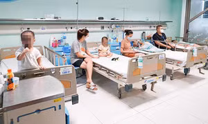 Các bệnh nhi mắc virus Adeno đang được điều trị tại Bệnh viện Nhi Trung ương. Ảnh: moh.gov.vn