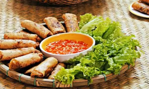 Ẩm thực Việt được vinh danh tại kênh truyền hình lớn nhất nước Pháp