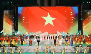 Chương trình nghệ thuật “Khát vọng – Tỏa sáng” chào mừng thành công Đại hội XIII của Đảng