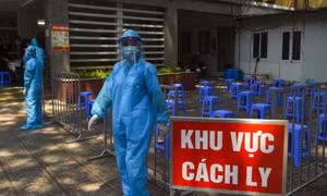 Dịch COVID-19: Thêm một ca mắc mới là người nước ngoài, gần 50 bệnh nhân có kết quả âm tính với SAR-CoV-2
