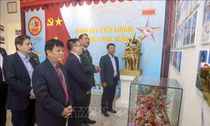 TTXVN và Sư đoàn 304 phát huy truyền thống “Thủy chung-trong sáng-sắt son” trong giai đoạn mới