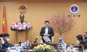 Bộ trưởng Bộ Y tế Nguyễn Thanh Long: Các địa phương cần nhanh hơn một mức trong phòng, chống dịch COVID-19