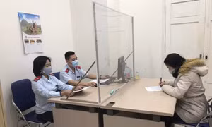 Người tung tin giả, sai sự thật làm việc tại Sở Thông tin và Truyền thông Hà Nội. Ảnh: baotintuc.vn
