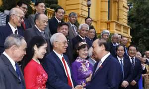 Chủ tịch nước Nguyễn Xuân Phúc: Hiếu học, tôn sư trọng đạo là bản sắc văn hoá của dân tộc và cốt cách con người Việt Nam