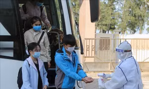 Dịch COVID-19: Không ghi nhận ca mắc mới; chỉ còn 186 trường hợp đang tiếp tục điều trị