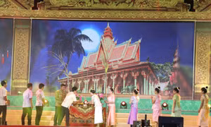 Khai mạc Ngày hội Văn hóa, Thể thao và Du lịch đồng bào Khmer Nam bộ lần thứ VIII