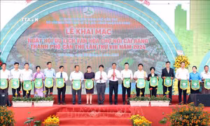 Bảo tồn và phát huy văn hóa Chợ nổi Cái Răng gắn liền với phát triển du lịch