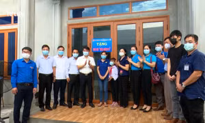 Ngôi nhà Khăn quàng đỏ - Ươm mầm ước mơ cho học sinh nghèo tỉnh Ninh Bình