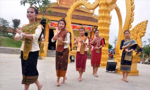 Bảo tồn, phát huy giá trị nghệ thuật múa Rom Vong của người Khmer