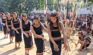 Dân tộc Ba Na