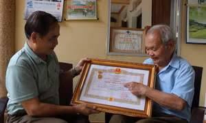 Nghệ nhân Nhân dân Nguyễn Văn Cầu: “Bảo tàng sống” của Dân ca Quan họ Bắc Ninh