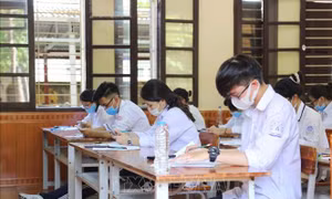 Bảo đảm hoàn thành năm học và tổ chức Kỳ thi tốt nghiệp Trung học Phổ thông năm 2021 theo đúng kế hoạch