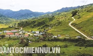 Toàn cảnh xã Ngọc Linh, huyện Đắk Glei hôm nay. Ảnh: Anh Thành Đạt - TTXVN