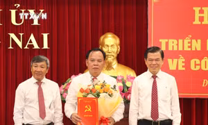 Ông Võ Tấn Đức được bầu giữ chức Chủ tịch Ủy ban nhân dân tỉnh Đồng Nai