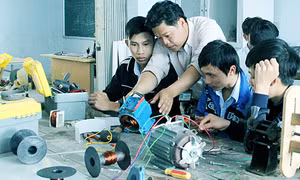 Xây dựng kế hoạch triển khai hỗ trợ đào tạo nghề cho người lao động