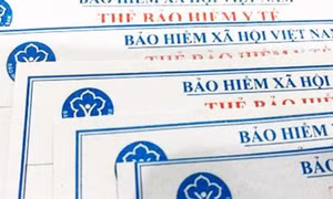 Người dân có thể xin cấp lại, cấp đổi thẻ bảo hiểm y tế ở địa phương khác