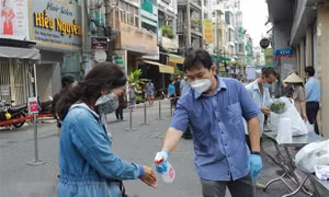 Ngày 19/7, số ca mắc COVID-19 giảm mạnh chủ yếu ở Thành phố Hồ Chí Minh