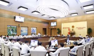 Ủy ban Thường vụ Quốc hội thông qua Nghị quyết thành lập thị trấn Phương Sơn và thị trấn Bắc Lý