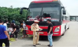 Dịch COVID-19: Thanh Hóa tạm dừng vận tải hành khách đến huyện Mường Lát