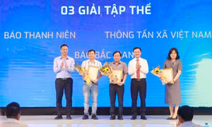 Thông tấn xã Việt Nam đạt giải Tập thể Giải báo chí viết về ngành giao thông 