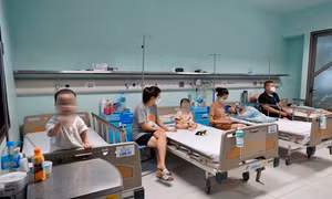 Hà Nội: Ngăn chặn Adenovirus bùng phát