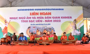 Khai mạc Liên hoan nhạc Ngũ âm và Múa Dân gian Khmer