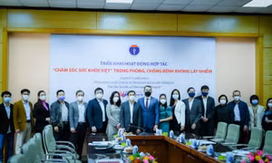 Đồng hành cùng Bộ Y tế chăm sóc sức khỏe Việt